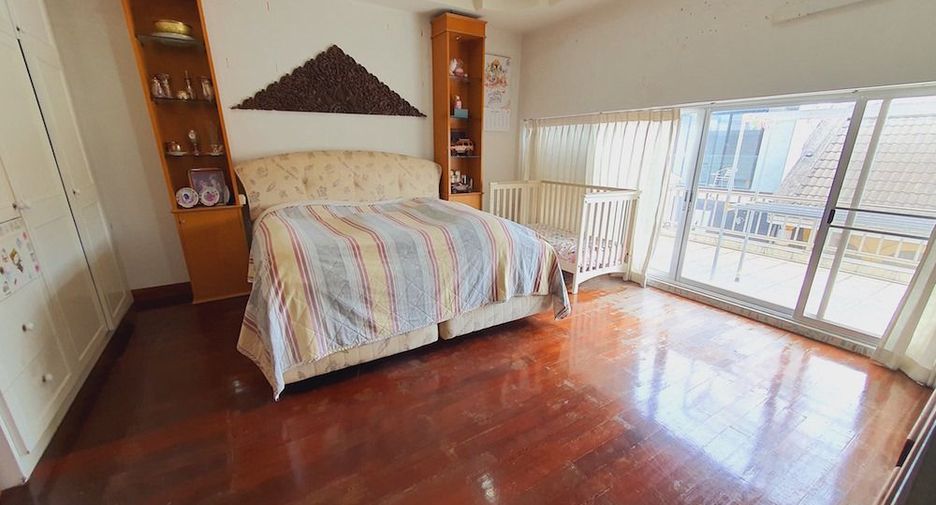 Gewerbefläche zum Kauf mit 7 Zimmer in Kathu, Phuket