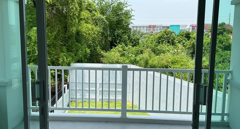 Продажа 4 спальни дом в Mueang Samut Prakan, Самутпракан