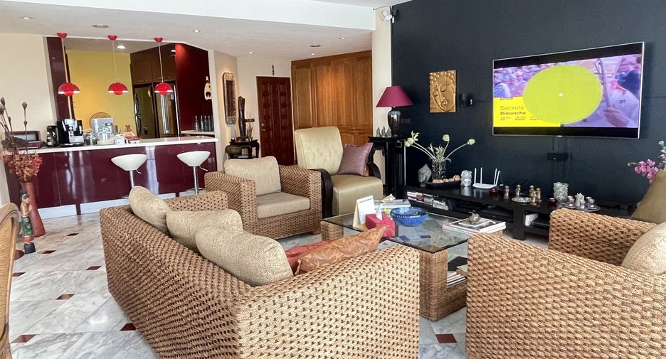 For sale 3 ベッドルーム condo in Mueang Chon Buri, Chonburi