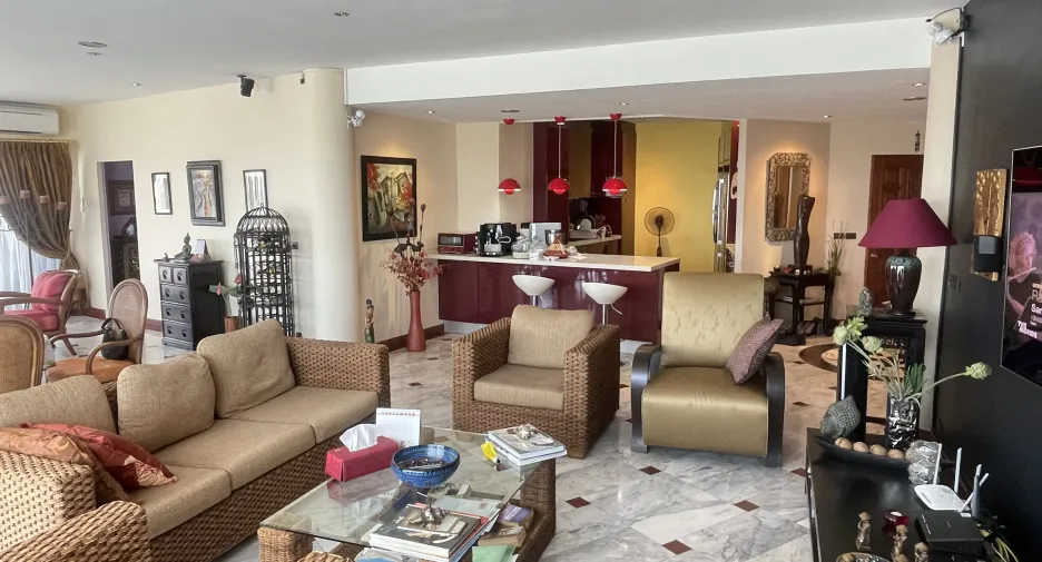 Продажа 3 спальни кондо в Mueang Chon Buri, Чонбури