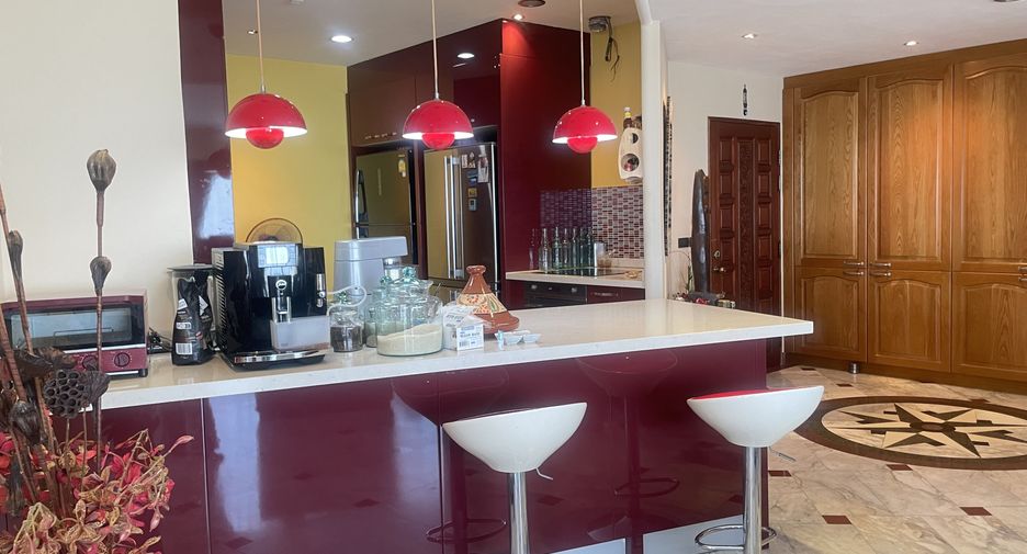 Продажа 3 спальни кондо в Mueang Chon Buri, Чонбури