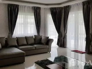 Villa en alquiler de 5 habitaciones en Bang Lamung, Chonburi