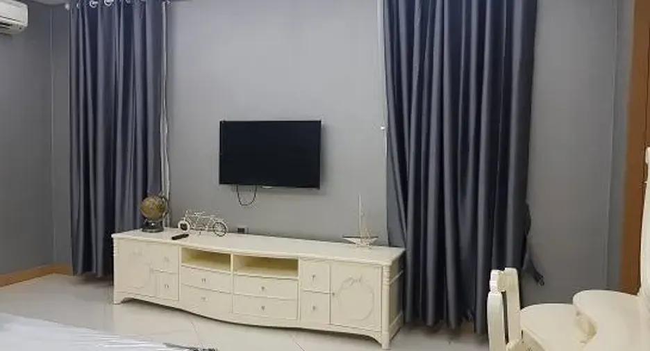 For rent 5 bedrooms villa in Bang Lamung, Chonburi