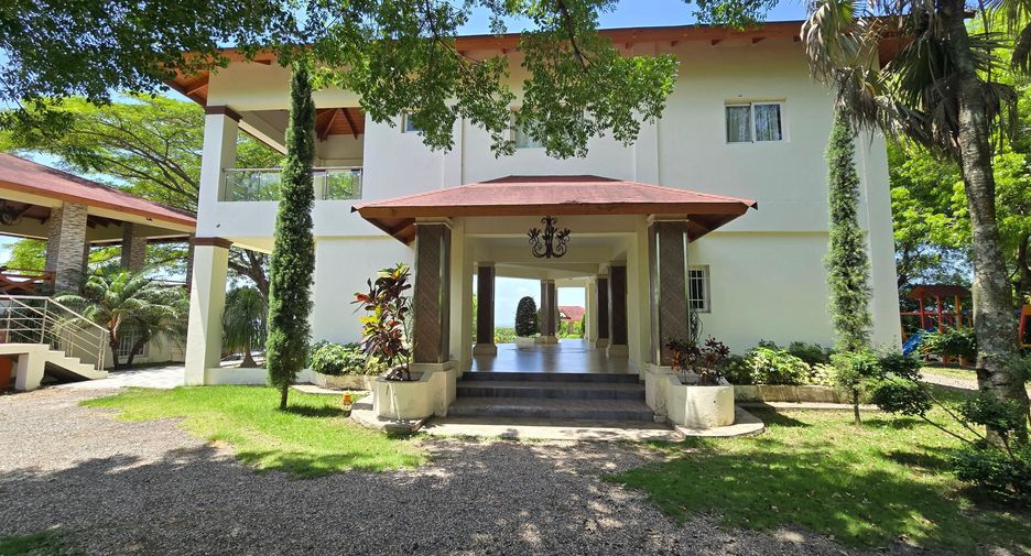 For sale 7 bedrooms villa in Hua Taphan, Amnat Charoen