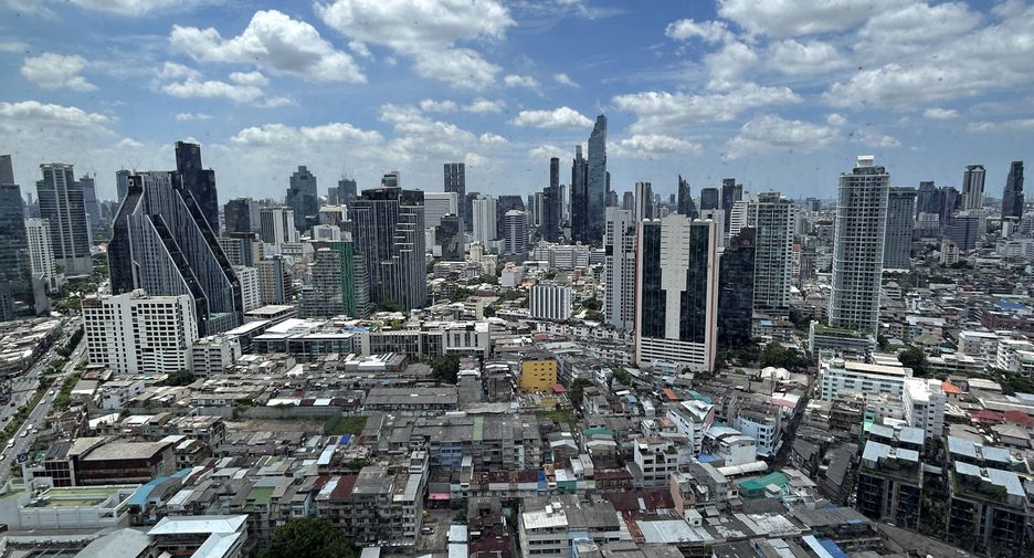 For sale 1 bed condo in Bang Rak, Bangkok