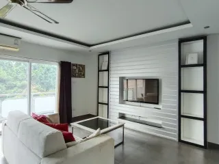 For rent 1 bed condo in Bang Lamung, Chonburi
