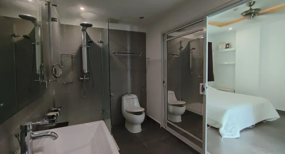 For rent 1 bed condo in Bang Lamung, Chonburi