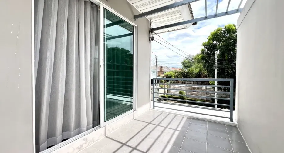 For sale 3 bedrooms house in Mueang Nonthaburi, Nonthaburi
