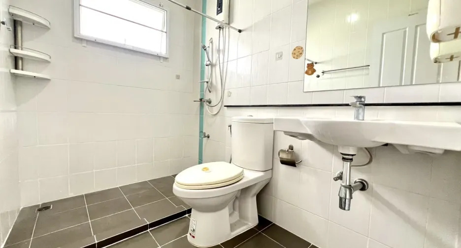 For sale 3 bedrooms house in Mueang Nonthaburi, Nonthaburi