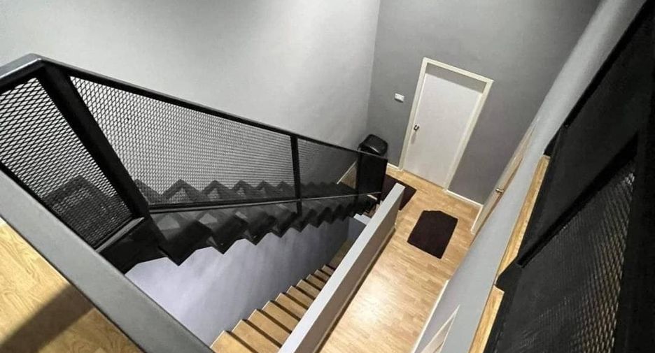 For sale 3 bedrooms townhouse in Lat Phrao, Bangkok