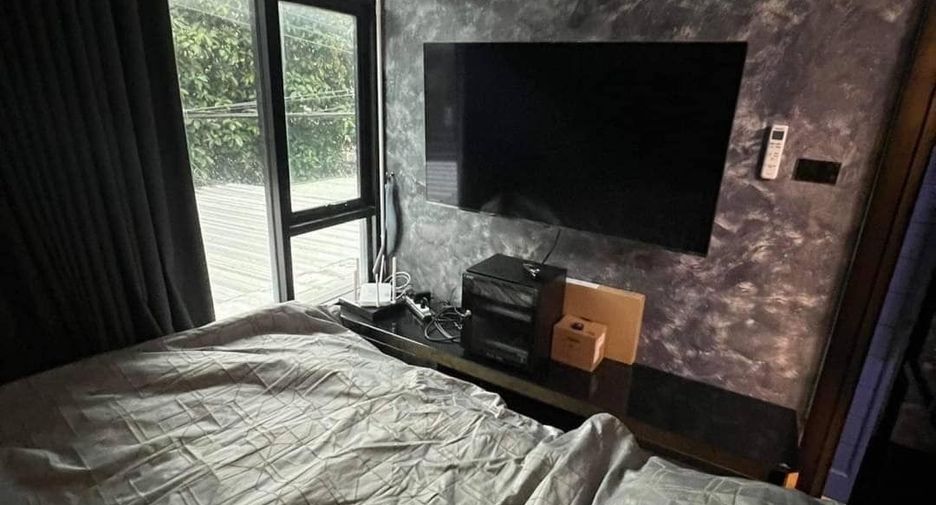 For sale 3 bedrooms townhouse in Lat Phrao, Bangkok