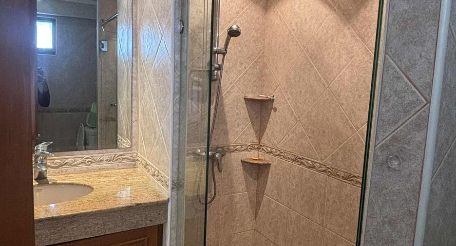 Аренда студия кондо в Банг Ламунг, Чонбури