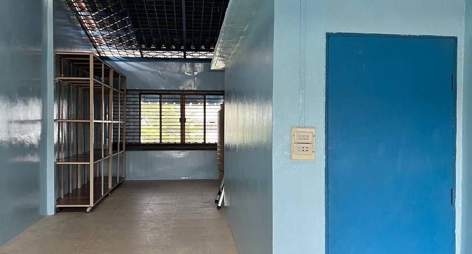 For sale 4 bedrooms retail Space in Bang Khun Thian, Bangkok