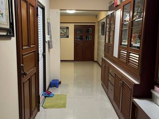 出售 4 卧室 商业空间 在 Bang Khun Thian, 曼谷