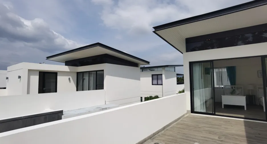 For sale 5 bedrooms villa in Thalang, Phuket