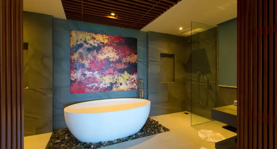 For rent 2 bedrooms condo in Mueang Phuket, Phuket