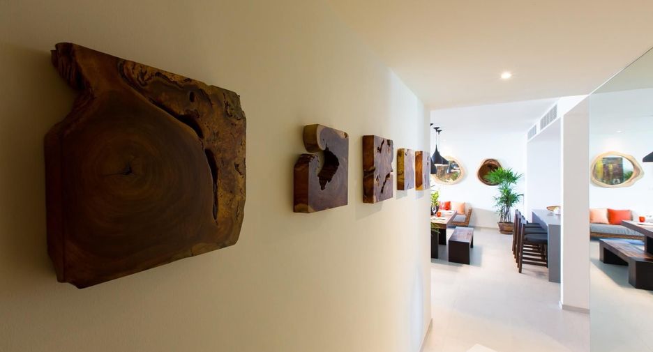 For rent 2 bedrooms condo in Mueang Phuket, Phuket
