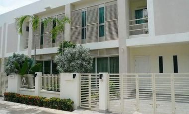 出售 3 卧室 独立屋 在 Bang Lamung, Chon Buri