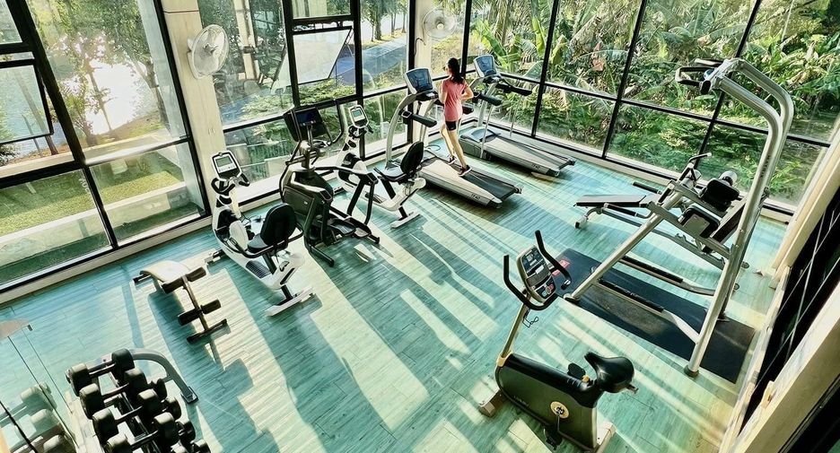 For rent 2 bedrooms condo in Mueang Phuket, Phuket