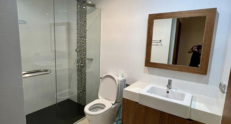 For rent 2 bedrooms condo in Mueang Phuket, Phuket
