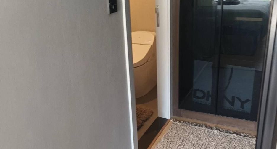 For sale 1 bed condo in Phaya Thai, Bangkok