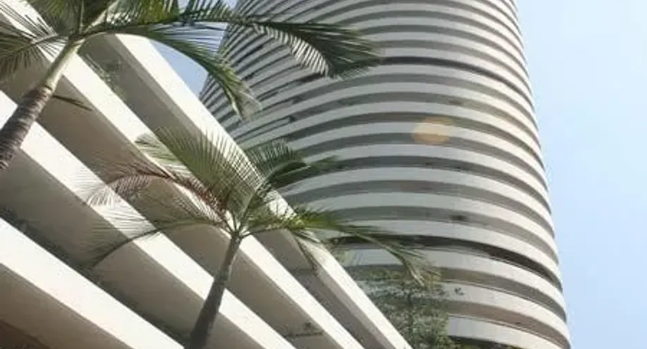For sale and for rent 5 bedrooms condo in Bang Phlat, Bangkok