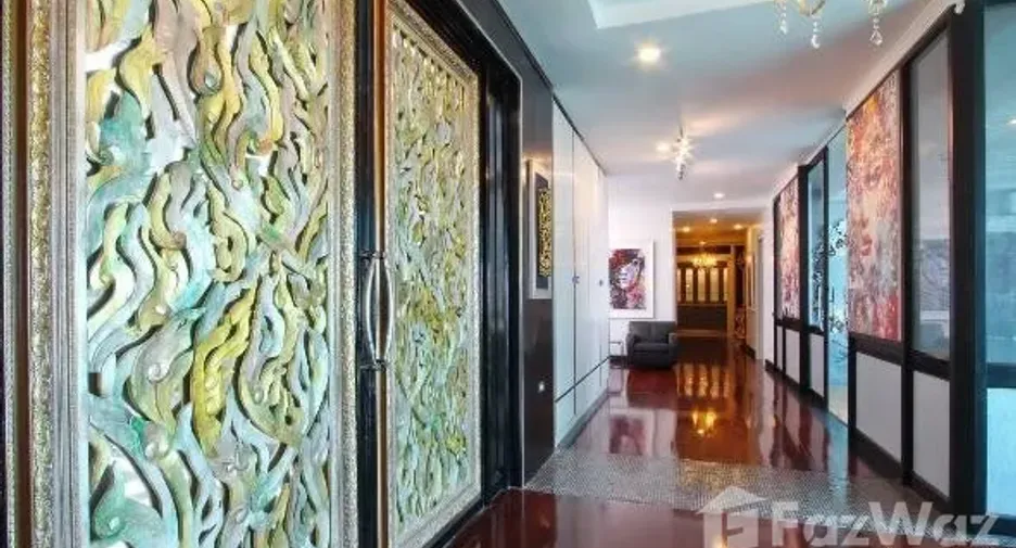 For sale and for rent 5 bedrooms condo in Bang Phlat, Bangkok