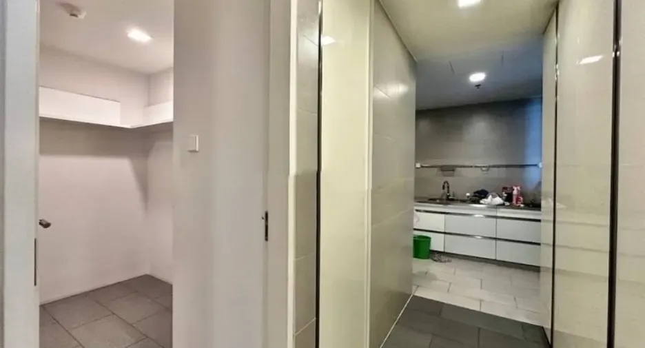 Condo en venta de 4 habitaciones en Sathon, Bangkok
