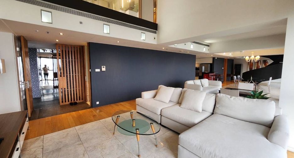 Condo en venta de 4 habitaciones en Sathon, Bangkok