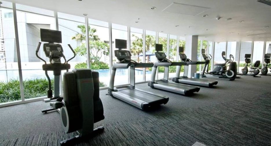 For sale 2 bedrooms condo in Khlong Toei, Bangkok