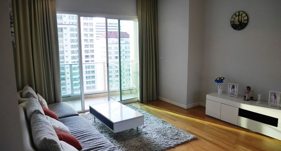 For sale 2 bedrooms condo in Khlong Toei, Bangkok