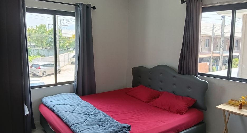Reihenhaus zum Kauf mit 4 Zimmer in Thalang, Phuket