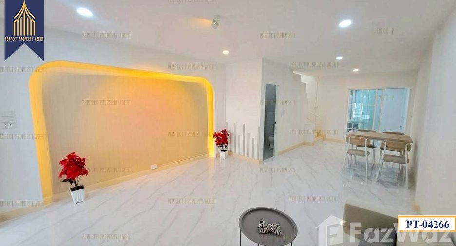 Продажа 3 спальни таунхаус в Bang Bua Thong, Нонтабури