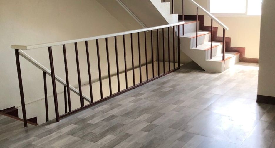 For sale 2 bedrooms townhouse in Don Mueang, Bangkok