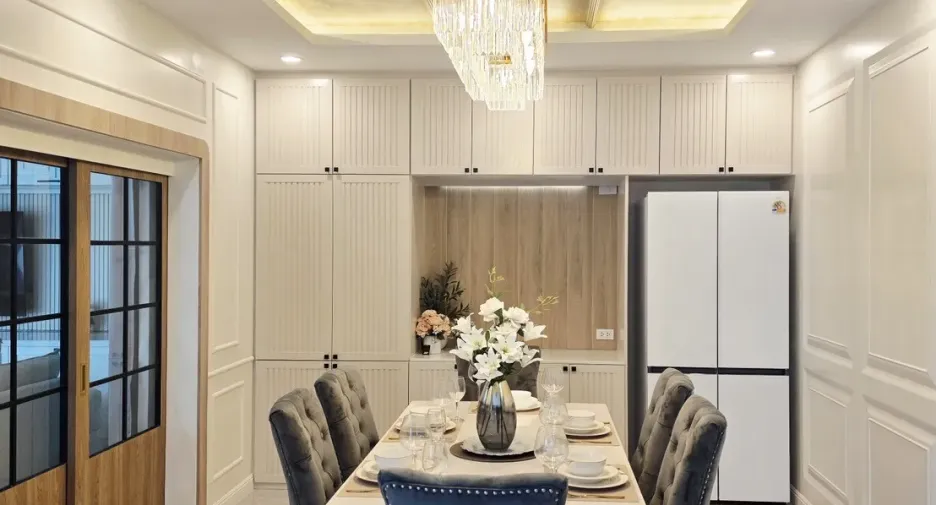 For sale and for rent 4 bedrooms villa in Mueang Phuket, Phuket