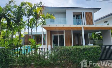 Villa zum Kauf und zur Miete mit 4 Zimmer in Mueang Phuket, Phuket
