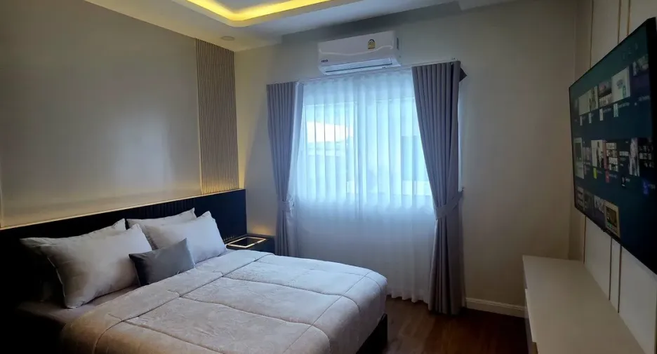 For sale and for rent 4 bedrooms villa in Mueang Phuket, Phuket