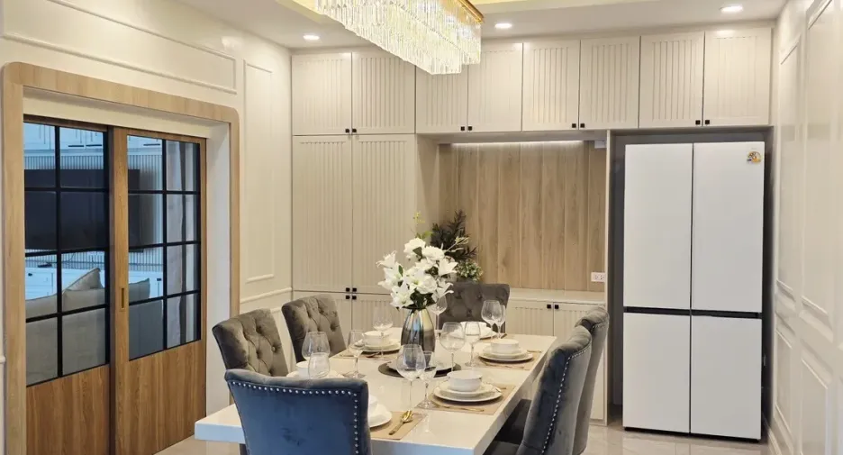 For sale and for rent 4 bedrooms villa in Mueang Phuket, Phuket