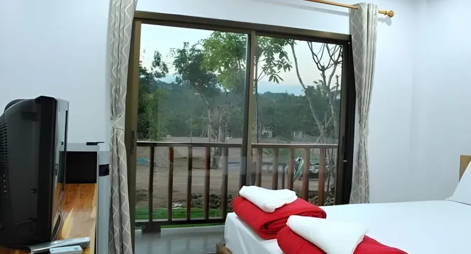 For sale 24 bedrooms hotel in Pai, Mae Hong Son