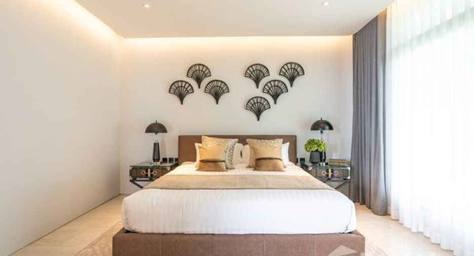 For sale 5 bedrooms villa in Thalang, Phuket