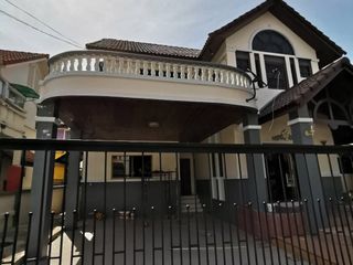 For sale and for rent 4 bedrooms house in Si Racha, Chonburi