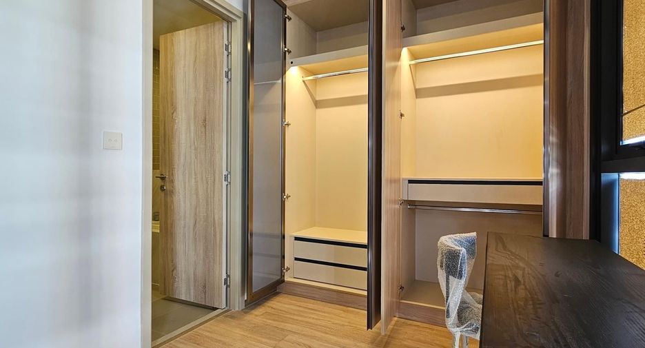 For sale 2 bedrooms condo in Ratchathewi, Bangkok