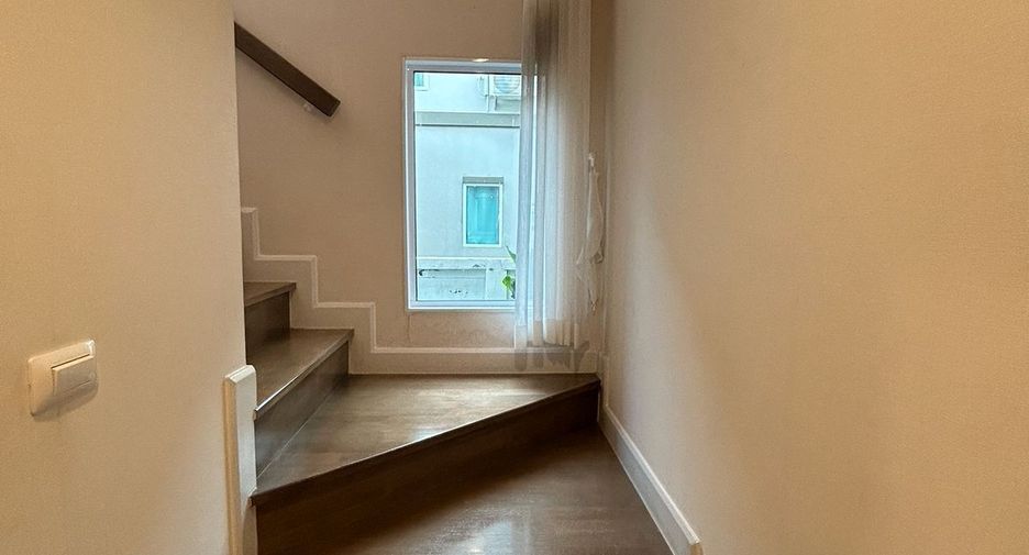 Продажа и аренда 4 спальни дом в Пхукет Тощн, Пхукет