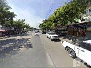 For sale and for rent 4 bedrooms retail Space in Prawet, Bangkok