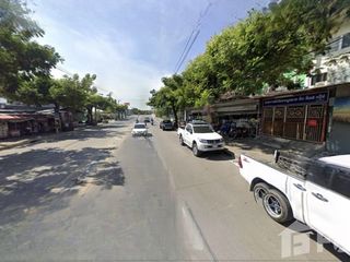 Gewerbefläche zum Kauf und zur Miete mit 4 Zimmer in Prawet, Bangkok