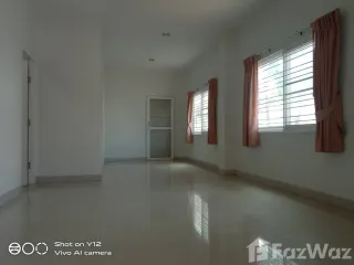 Casa adosada en alquiler de 3 habitaciones en Si Racha, Chonburi
