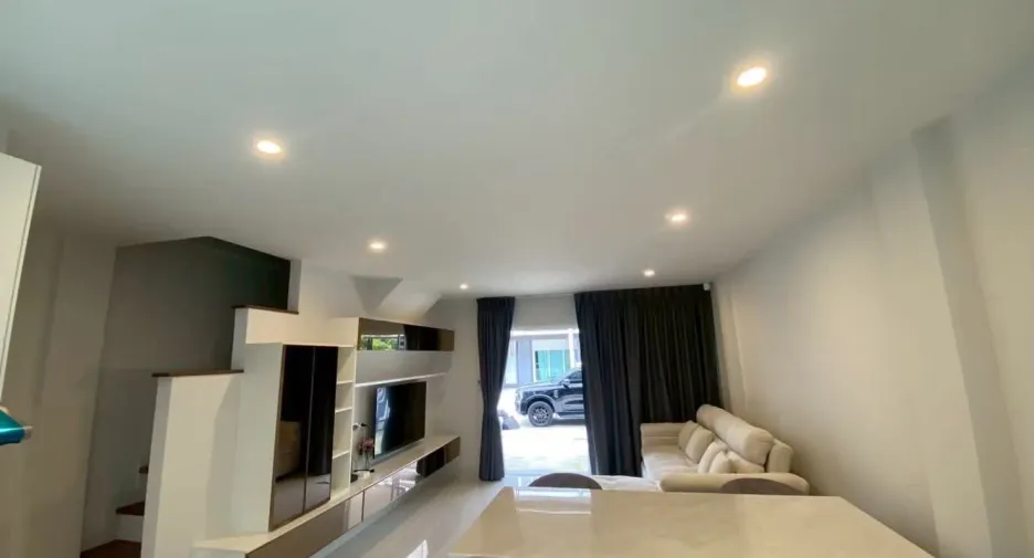 Haus zum Kauf mit 3 Zimmer in Thalang, Phuket
