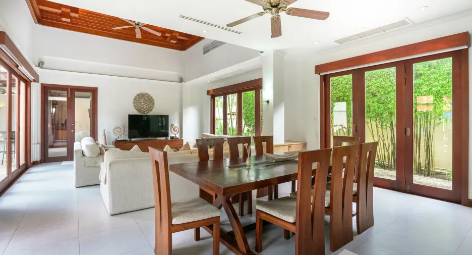 Villa en venta de 5 habitaciones en Thalang, Phuket