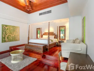 Villa zum Kauf mit 5 Zimmer in Thalang, Phuket