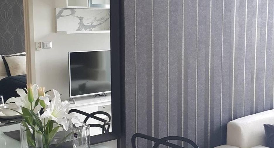For sale studio condo in Khlong Toei, Bangkok